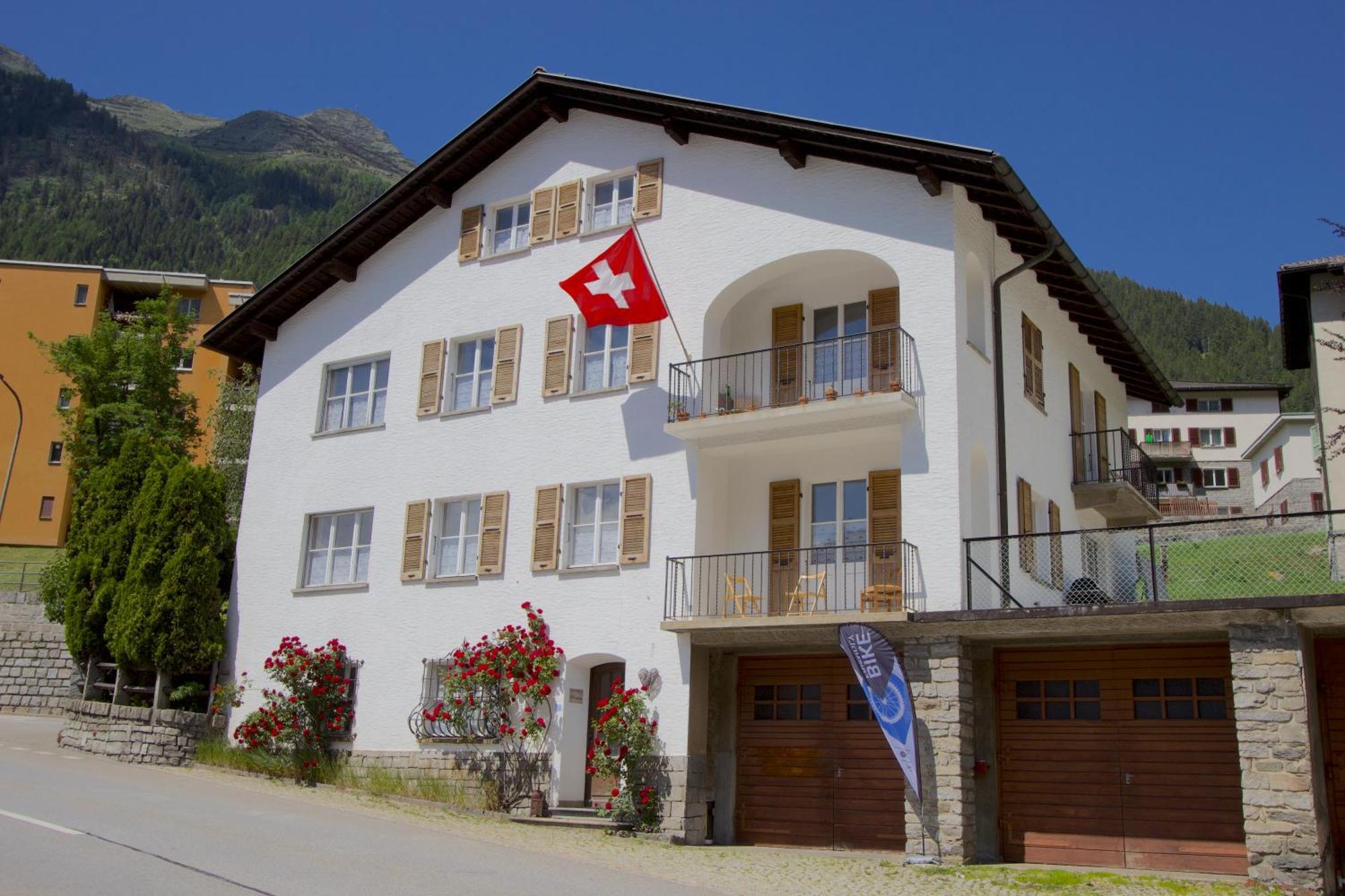 Chalet Cuore Delle Alpi Ероло Екстериор снимка